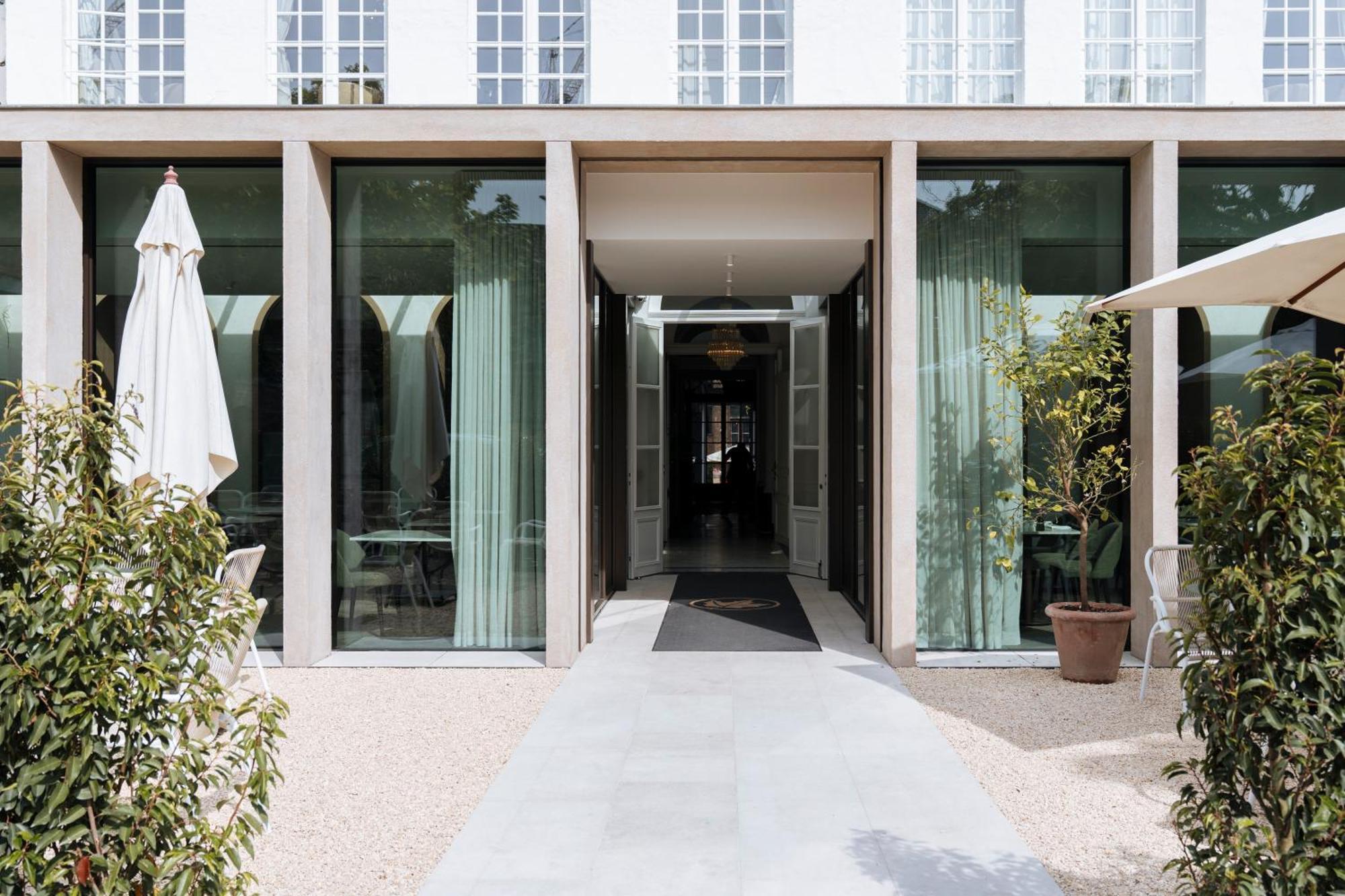 Hotel De Tuilerieen - Small Luxury Of The World Brugge