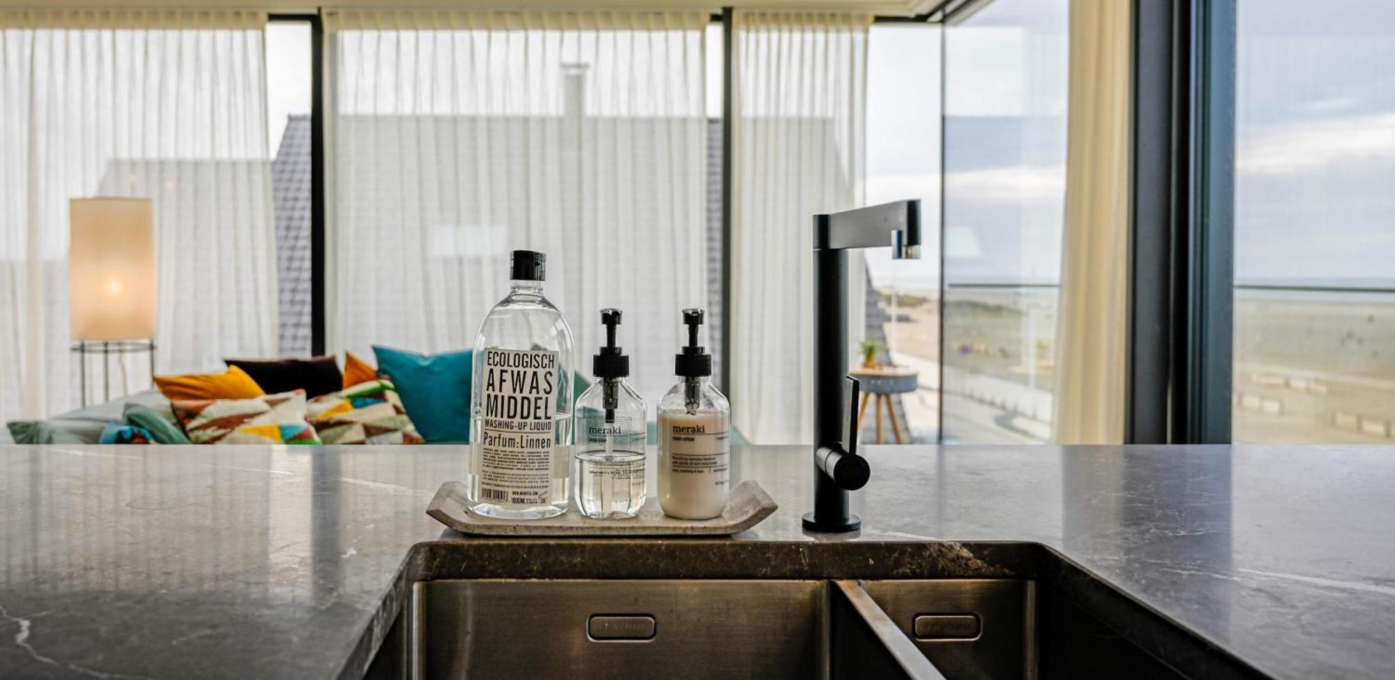 Penthouse La Naturale Zeezicht *