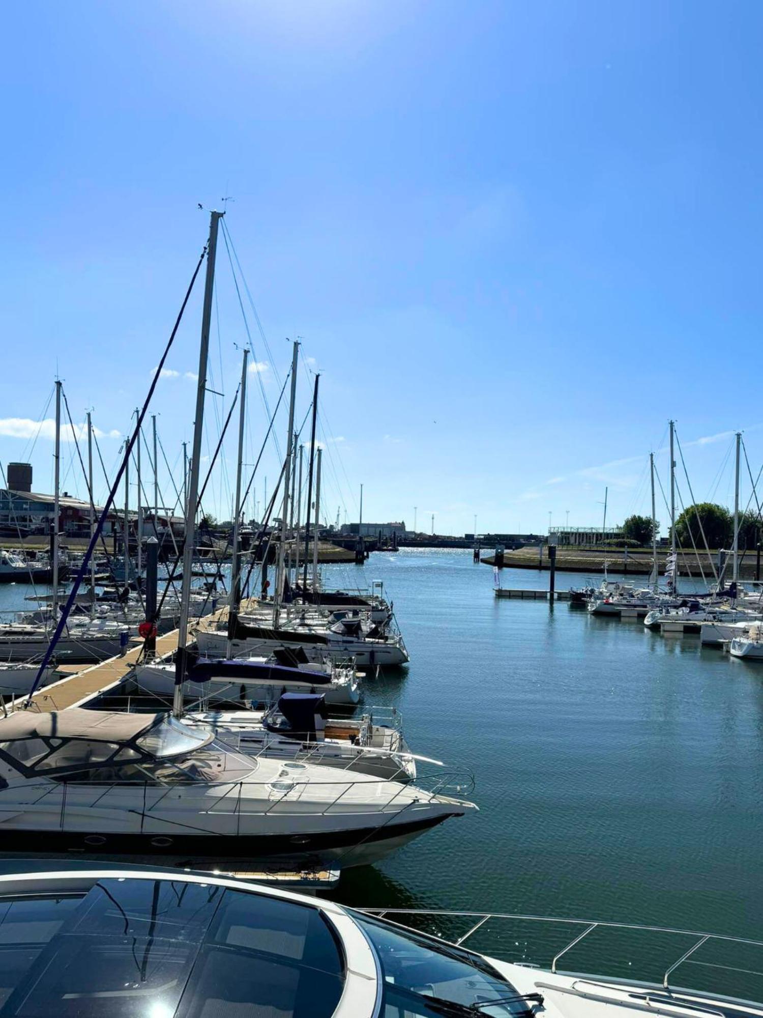Luxe 4p Aan Jachthaven Zeebrugge Met Terrassen En Gratis Parkeren