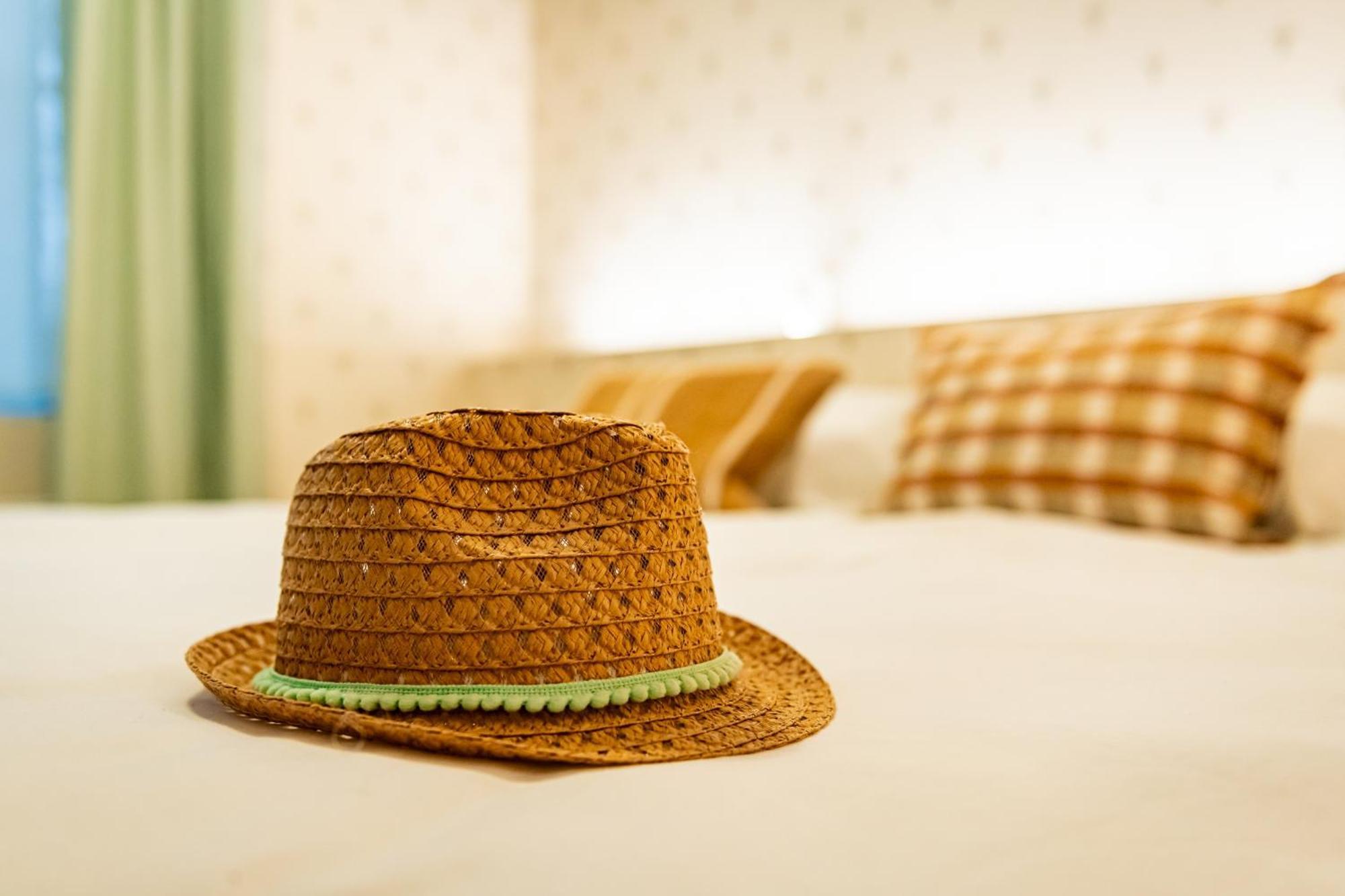 Gezellige Romantische Kamer In Hartje Miss Marlyn Couette-café