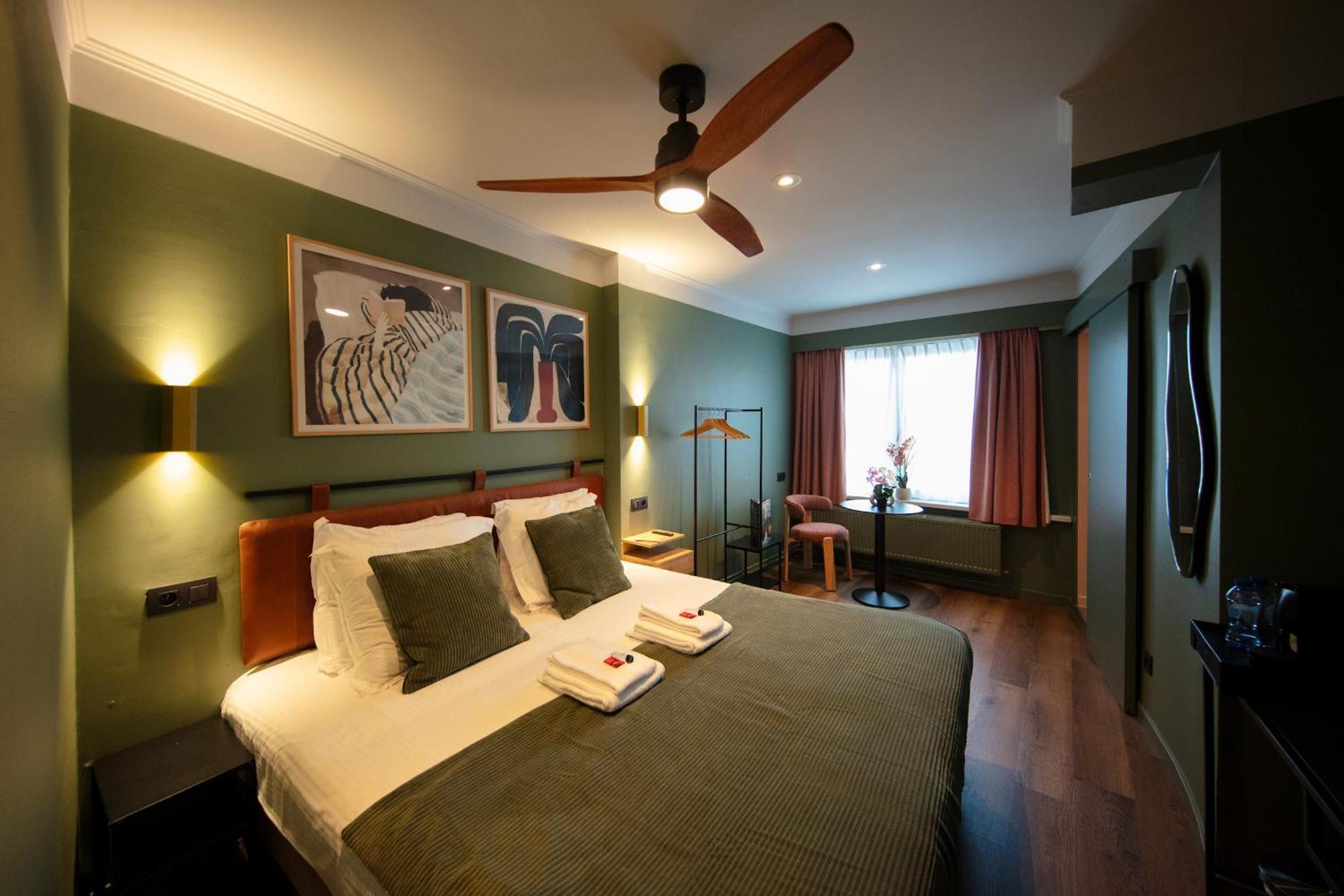 Gillis Eight By Romy&travis Hotel