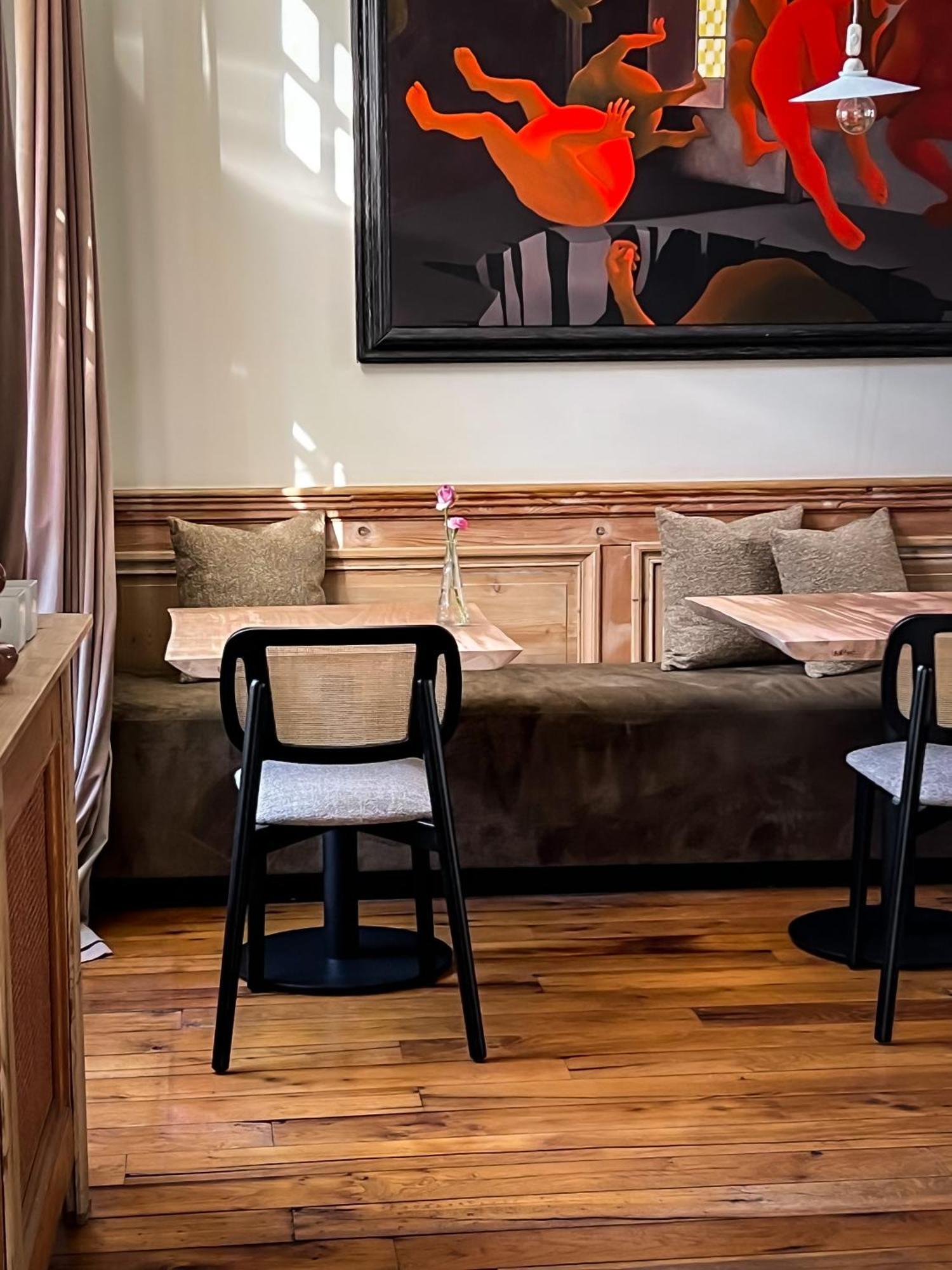 Number 11 Exclusive Guest house