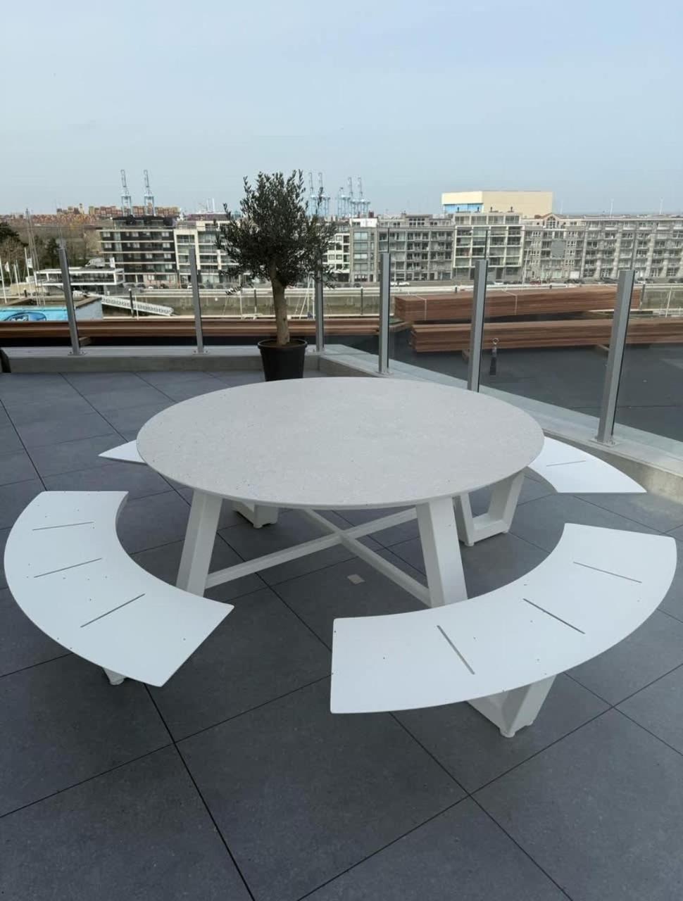 Huswell - Lovely New At The Harbor + Parking Apartment Bruges