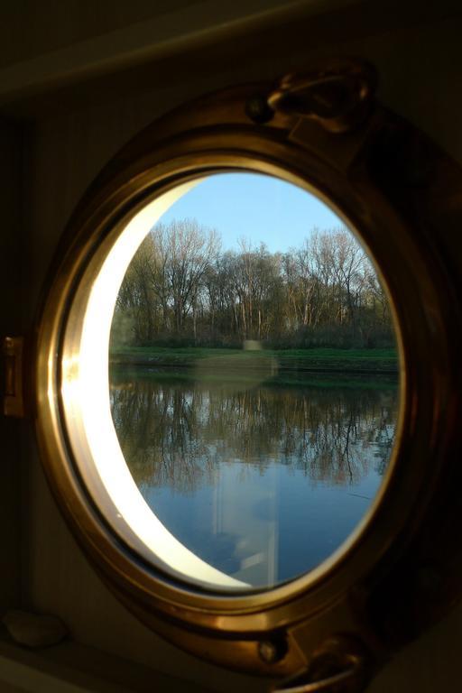 Barge Johanna Brügge