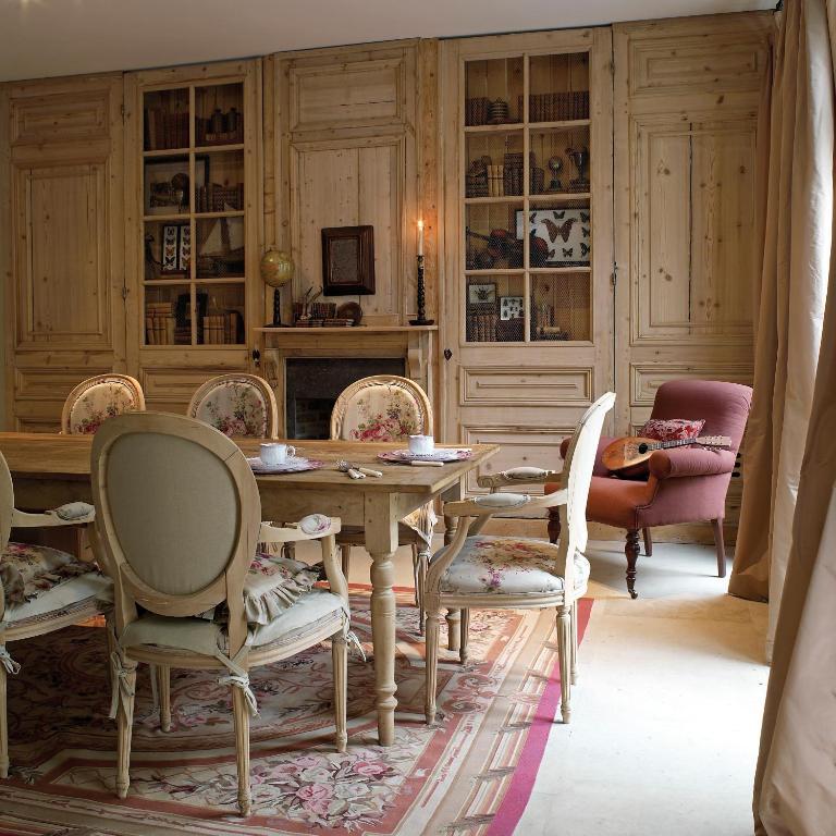 Maison Le Dragon Bed & Breakfast