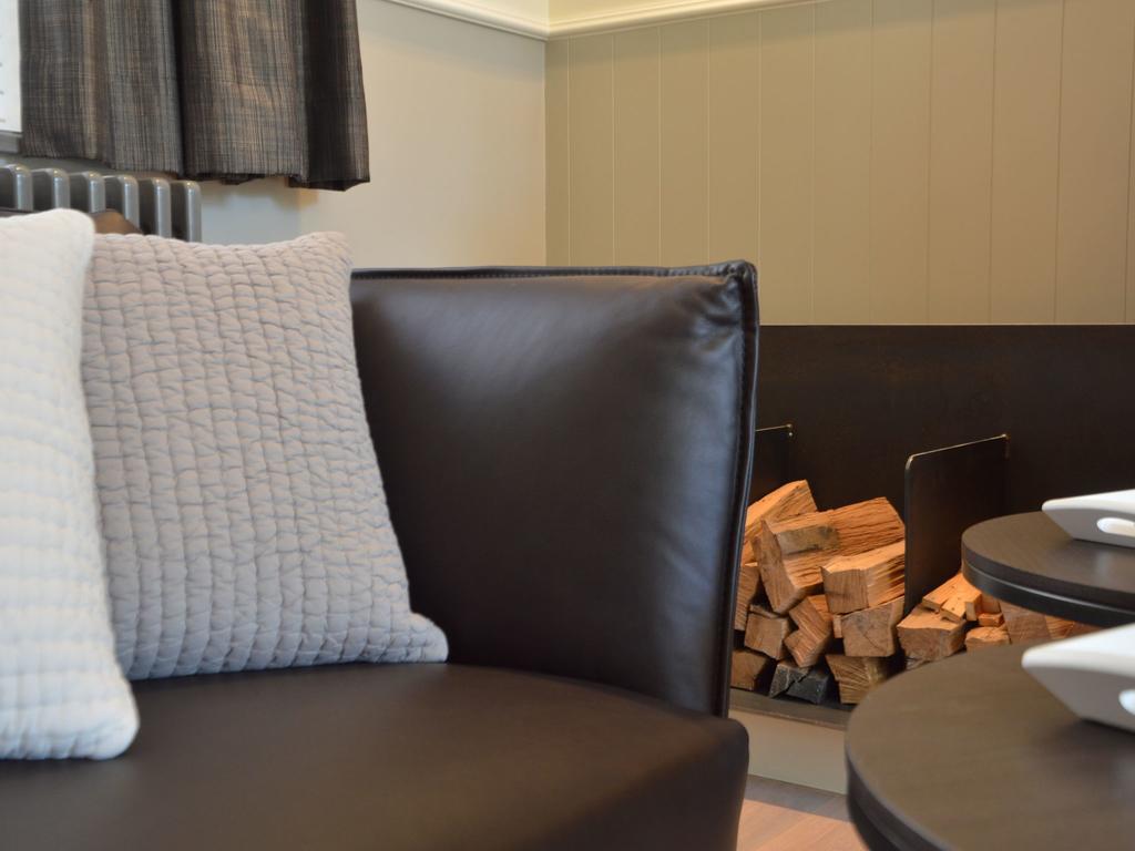 Spacious In Knokke Heist With Garden *
