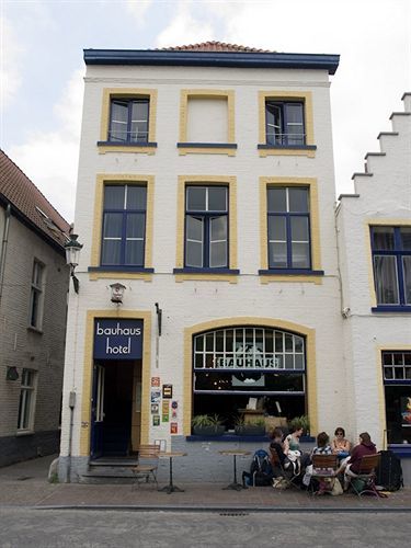 St Christopher's - The Bauhaus Hostel *