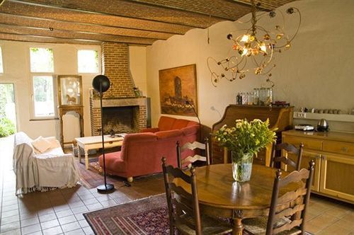 Koetshuis 3* Bruges