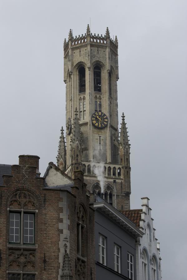 Apartment Odevaere - Charming & Luxurious With Terrace Bruges