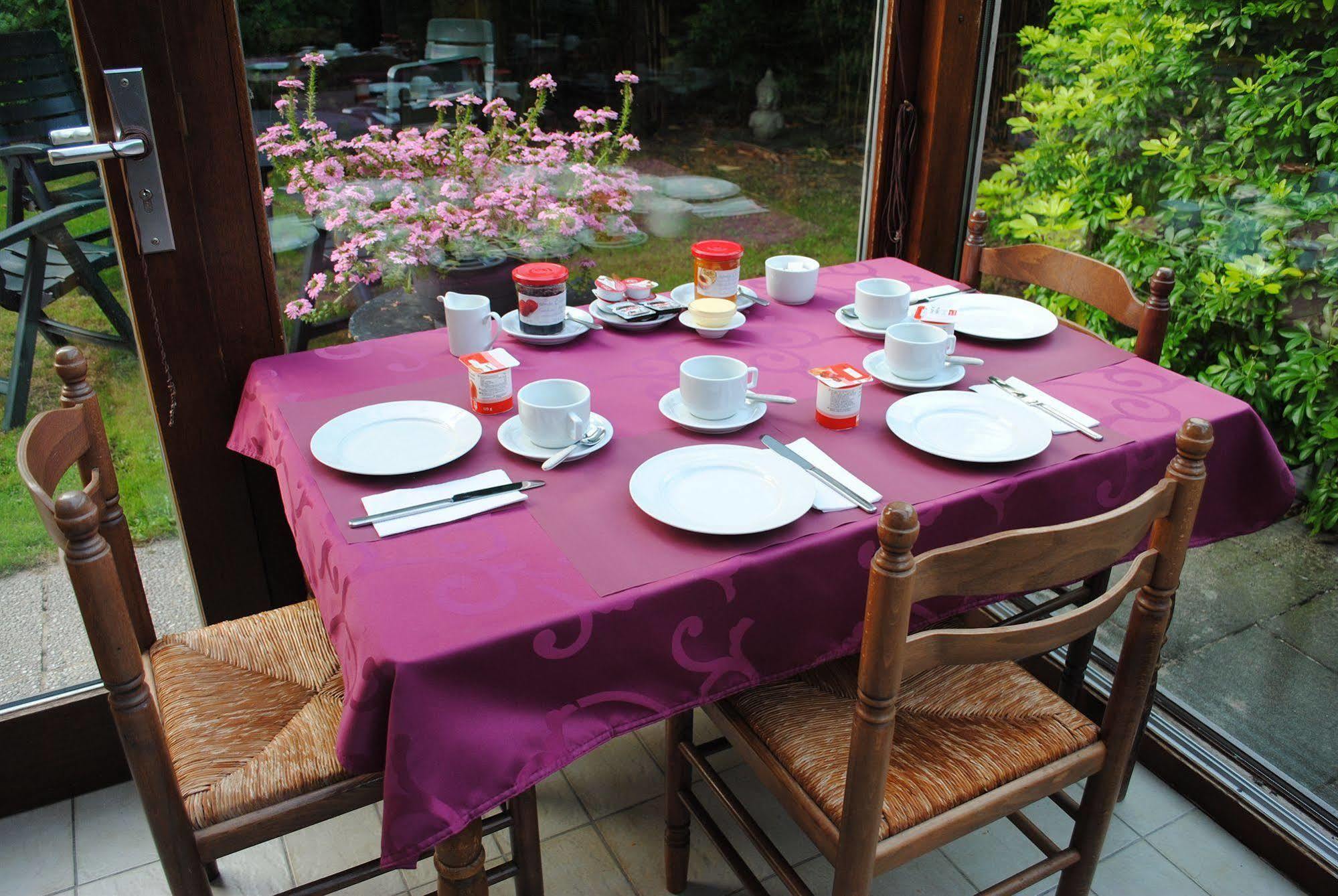 Frühstückspension Maison Printaniere 3*