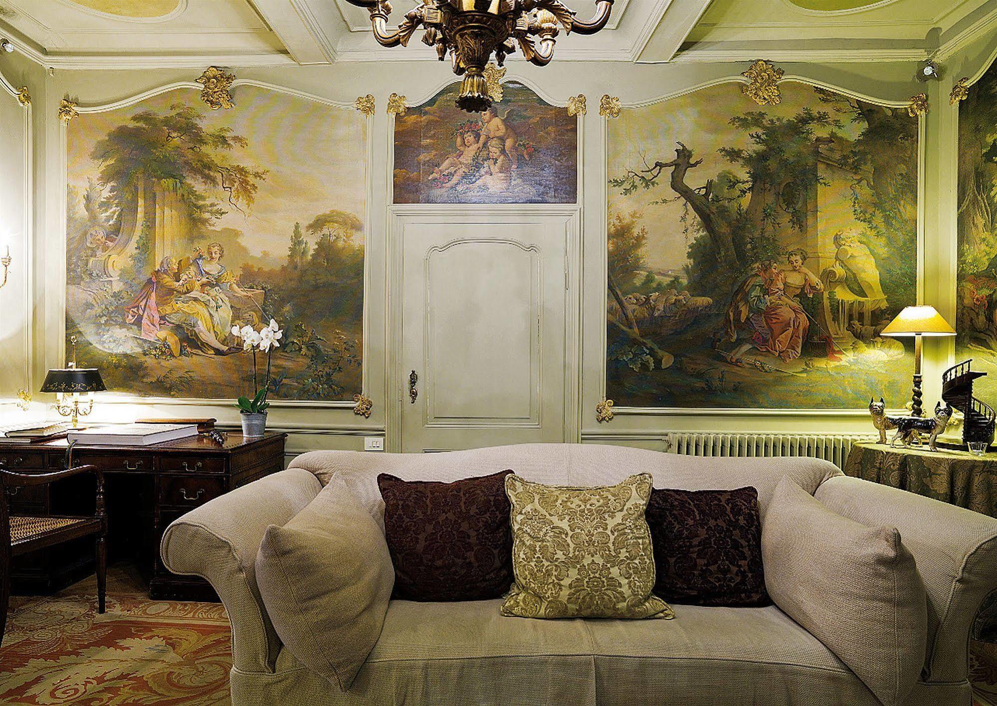 Bed & Breakfast Maison Le Dragon 4*