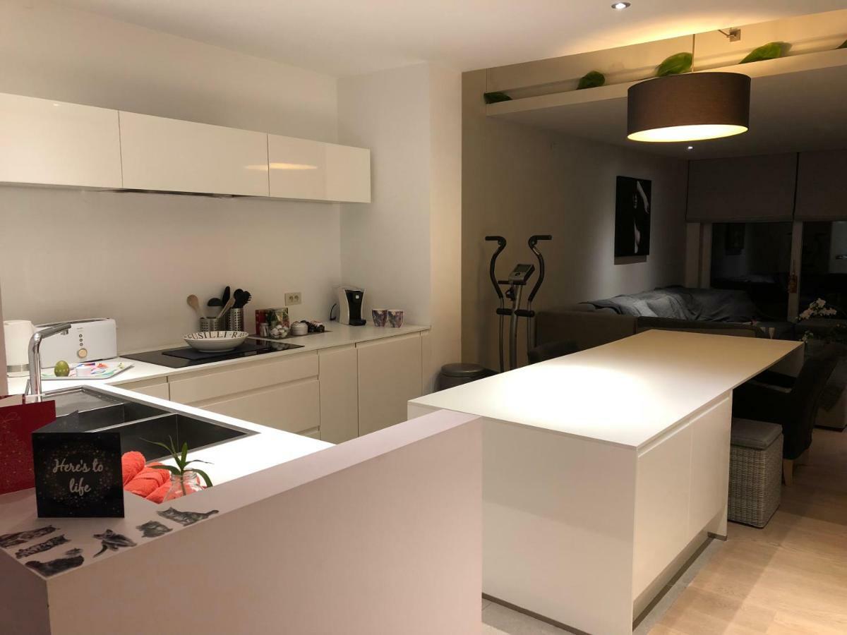 Apartment Cosy Comfort Modern Couple Privacy Walking Distance Center Kitchen Terrace Garden