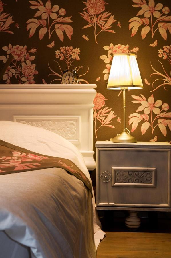 Sleeping In * Bruges