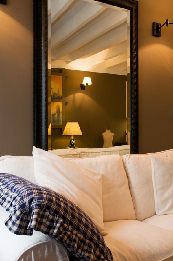 Bed & Breakfast Sleeping In