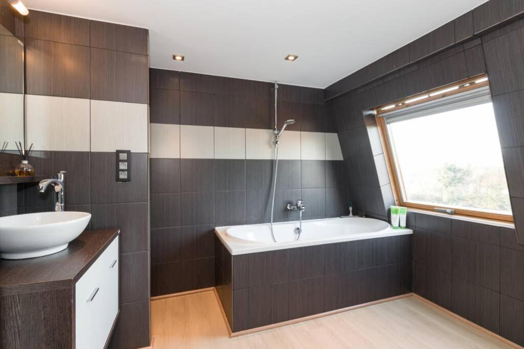 Duplex Appertement Met Zicht Damse Vaart @ Apartment *