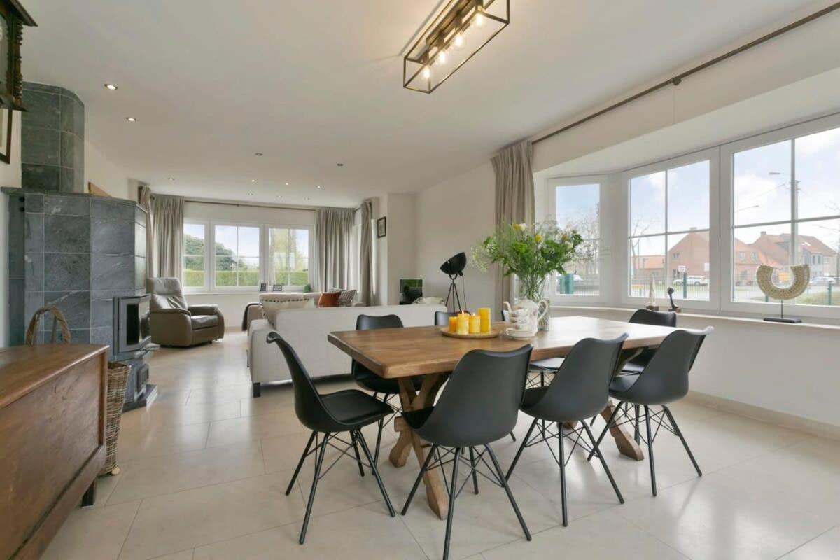 Huswell - Family House With A Beautiful View In Damme *