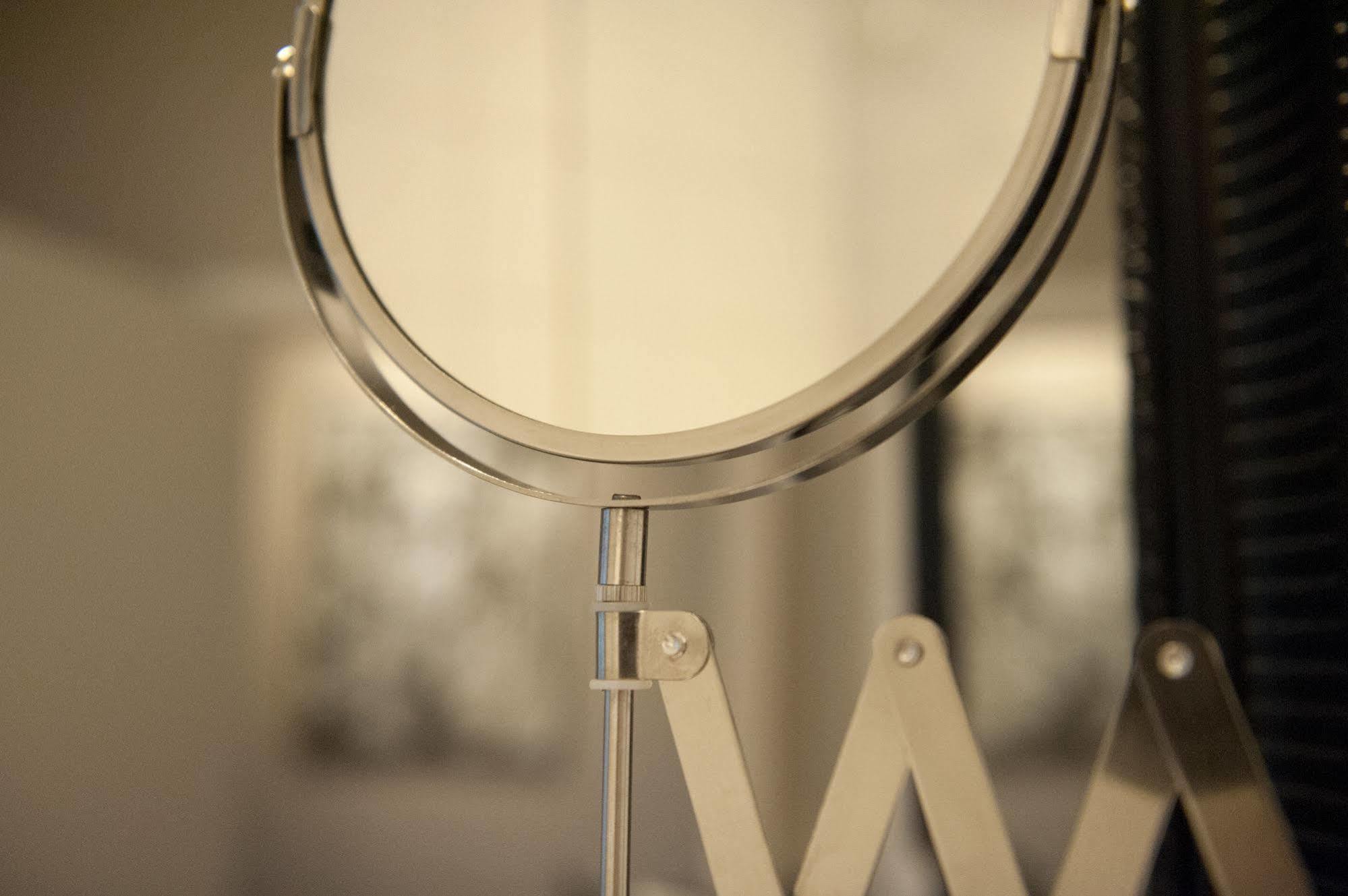 Logies Hollywood Guest house 3*