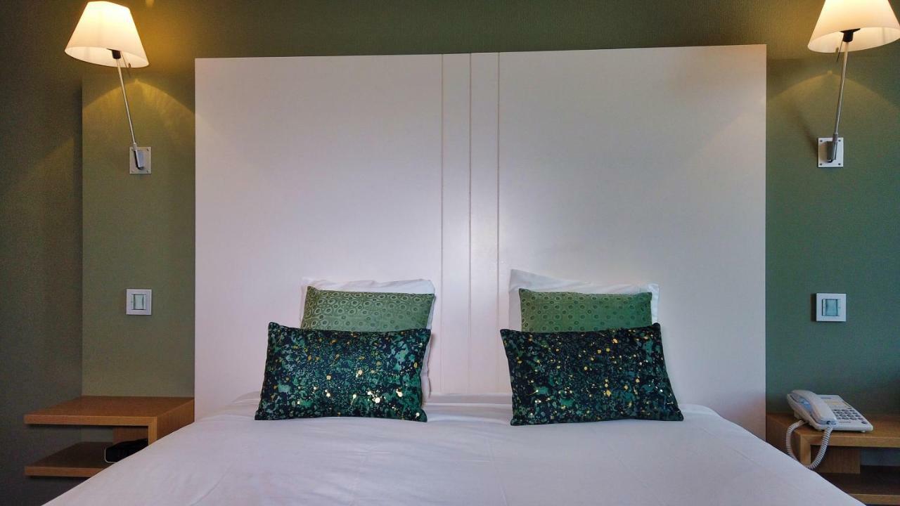 Bliss Hotel