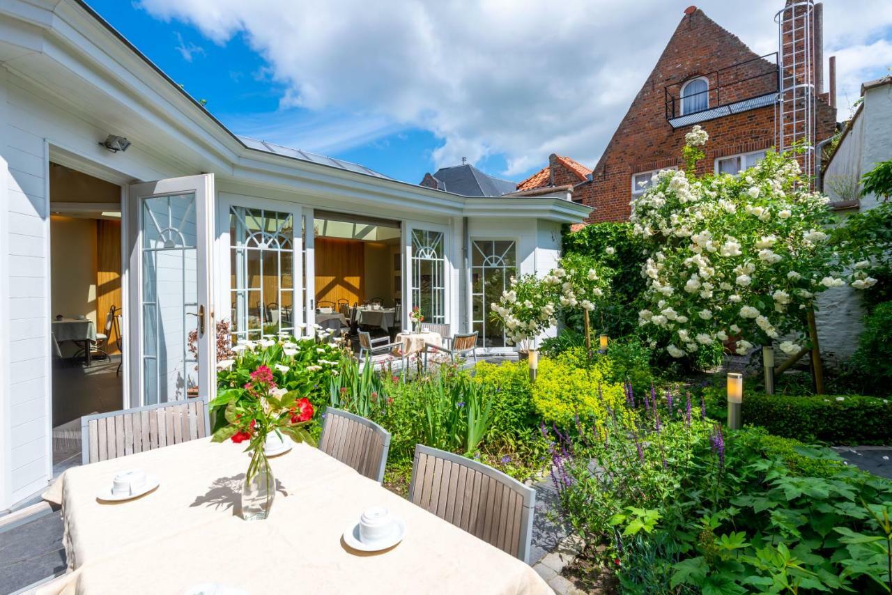 The Black Swan Hotel 3*
