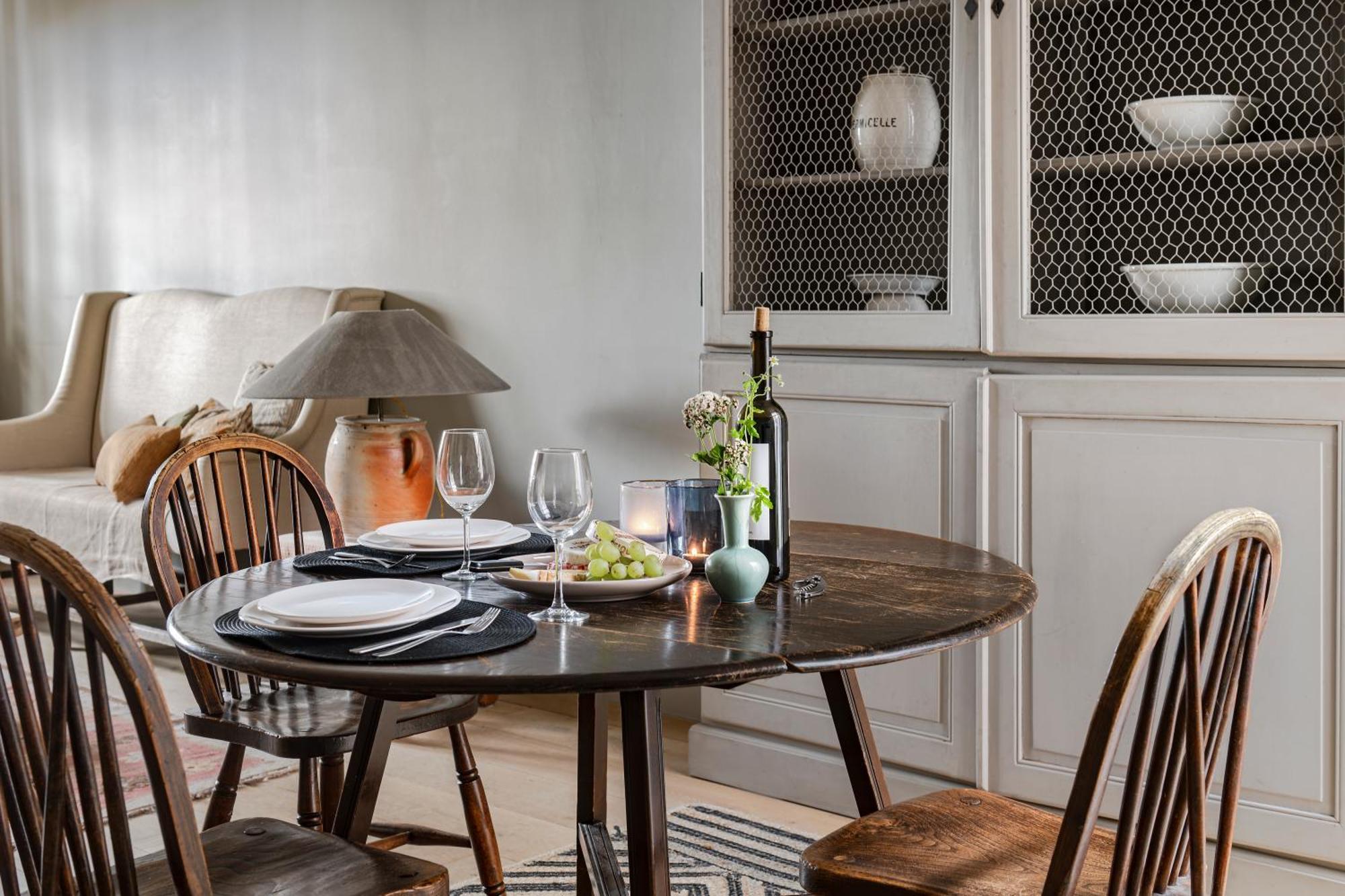 Aubrey - Charming In The Heart Of Holiday home *