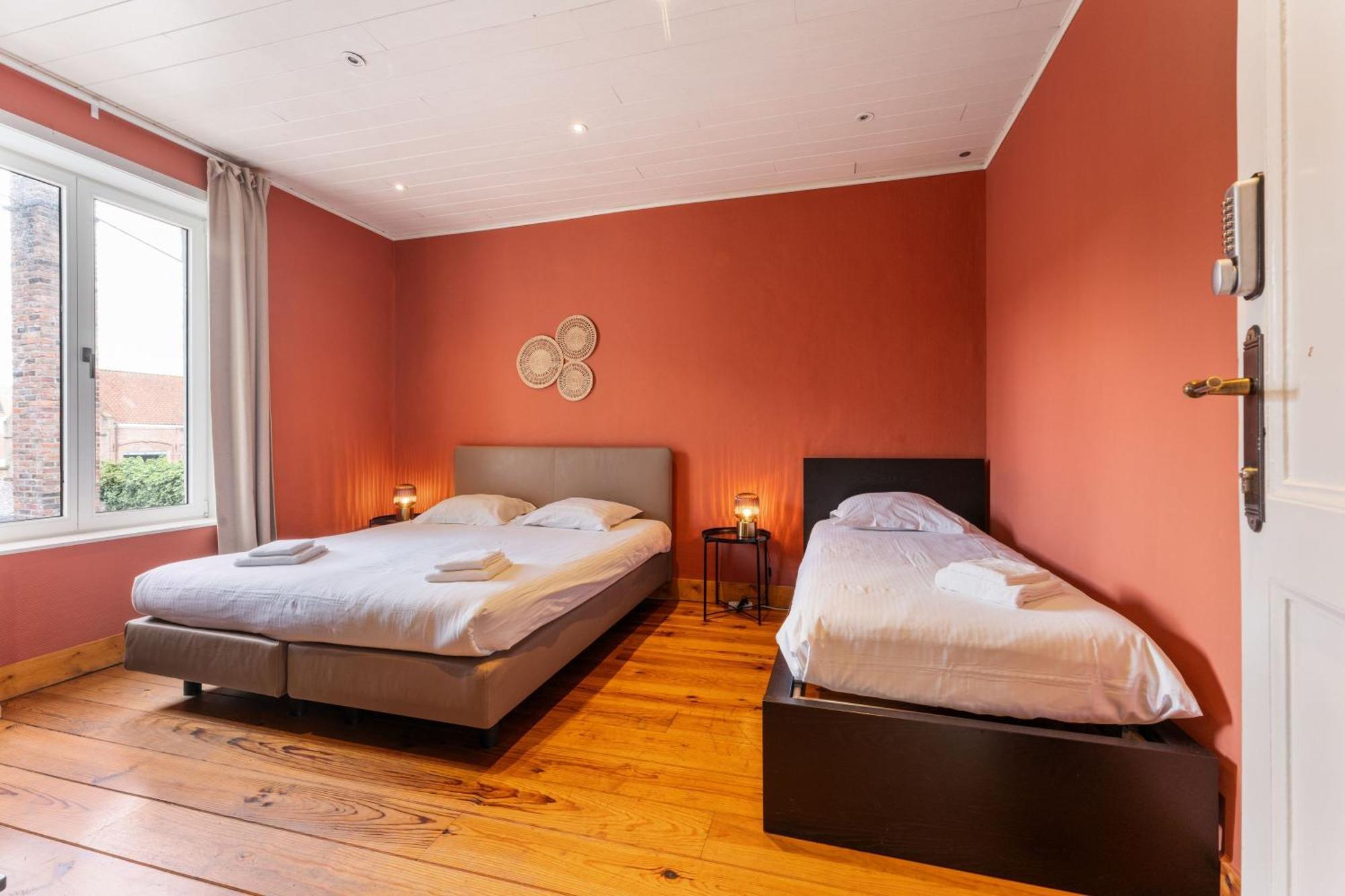 Lake Suites Bruges