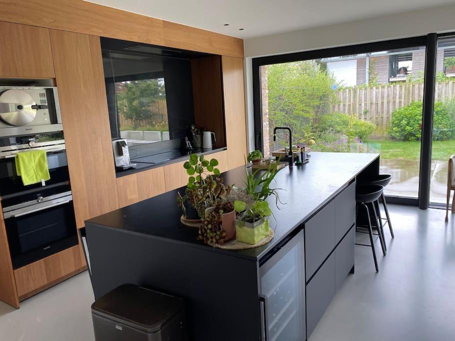 Villa Modern Spatious House Near Brugge