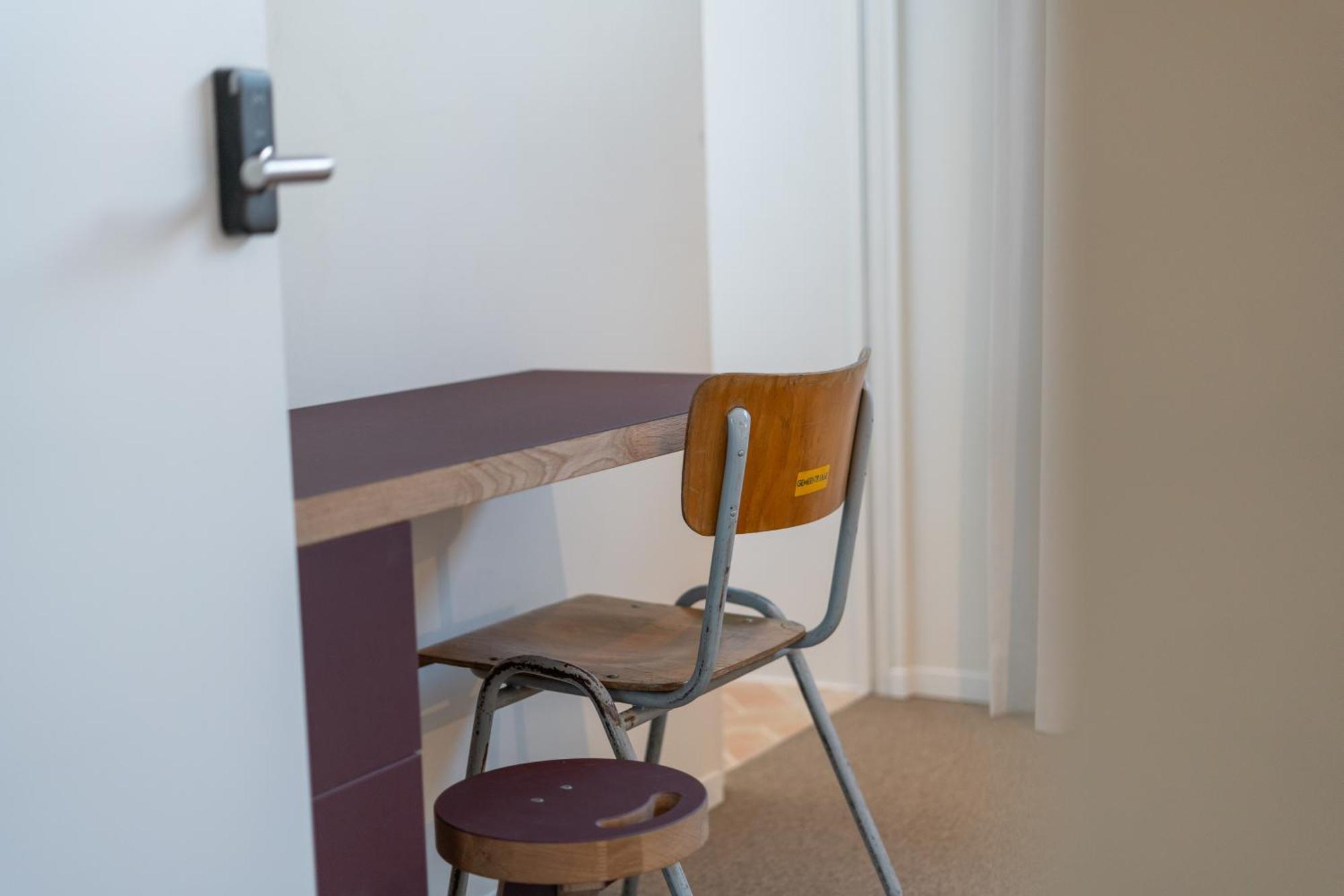 Bridgerton Apartment *