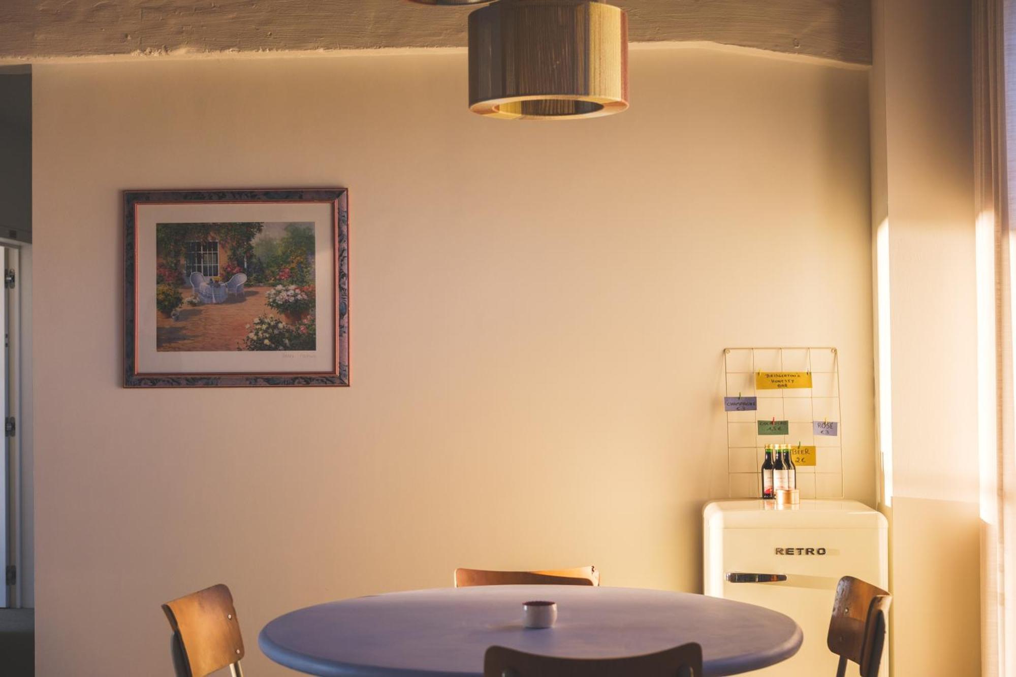 Bridgerton Apartment *