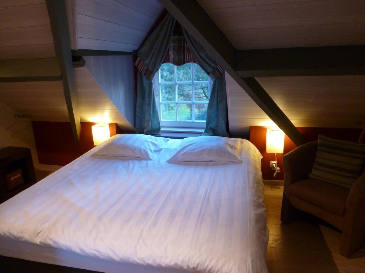 Apartment Anna Paula, In A Beautiful Quiet Street, 2 King Beds-2 Bathrooms & Private Garage *