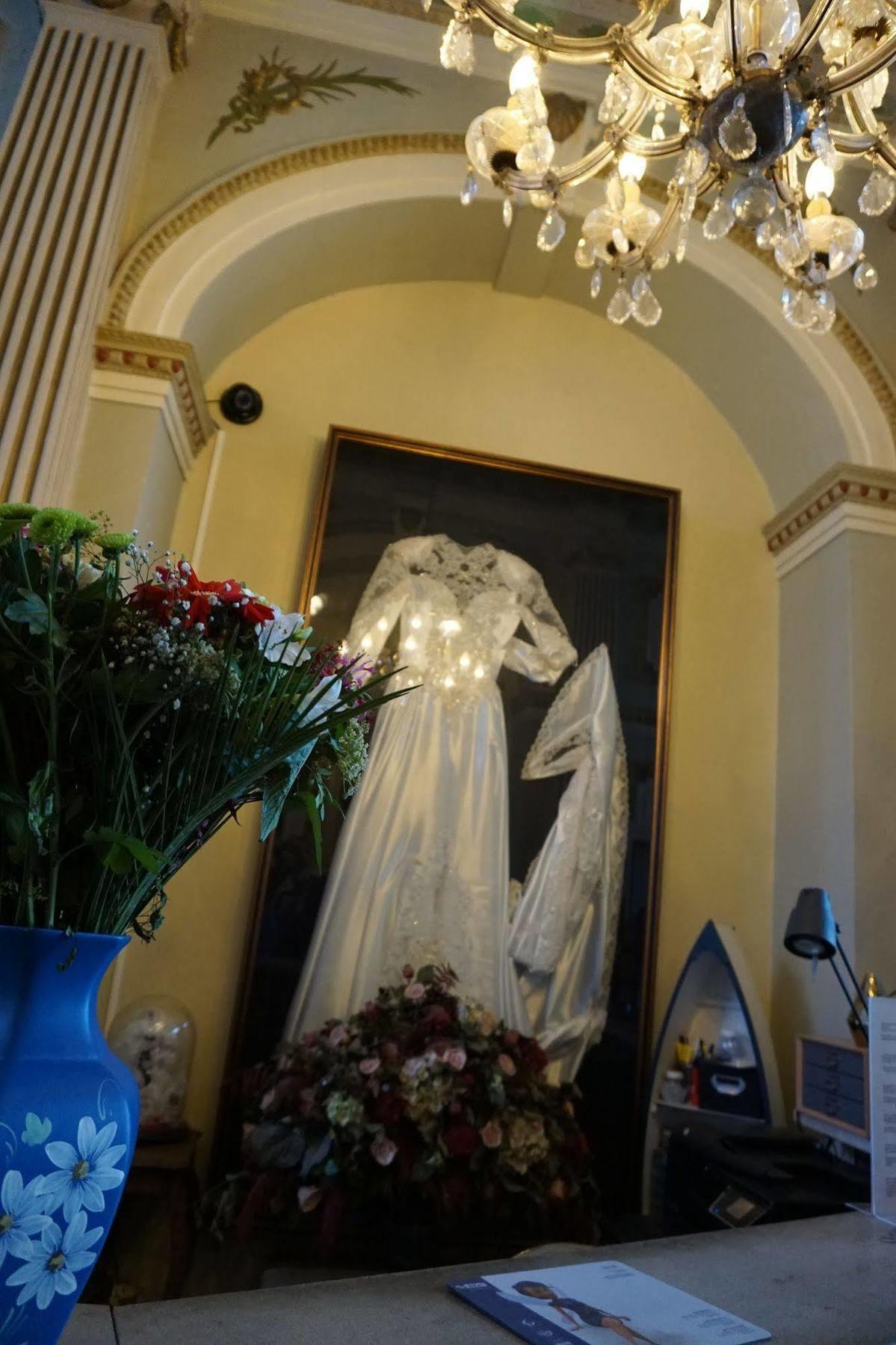 Asiris 2* Bruges