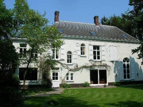 't Wit Huys Couette-café 3*