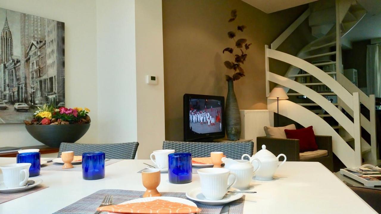 Anna Paula, In A Beautiful Quiet Street, 2 King Beds-2 Bathrooms & Private Garage Bruges